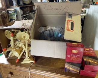 Lot 350 | Miscellaneous Christmas Items
