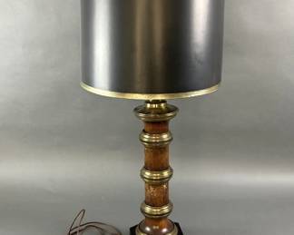 Lot 59 | Vintage Lamp
