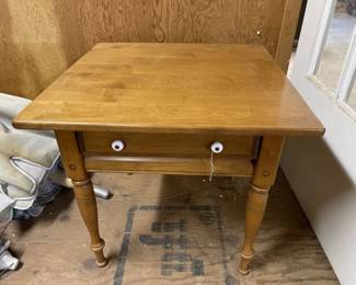 Lot 244 | Sprague & Carleton Side Table
