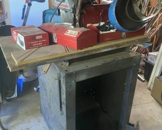 Lot 157 | 10 Inch Radial Arm Saw
