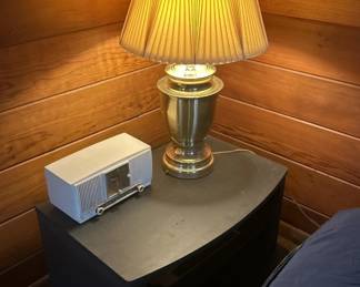 Lot 36 | Side Table & Contents
