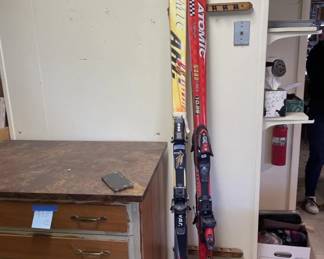 Lot 358 | Atomic Racing Skis
