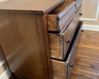 Sligh MCM Dresser - $100 - Value $200-$500. Priced to sell. 