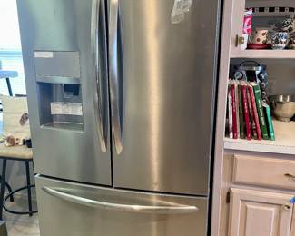 Like new Frigidaire