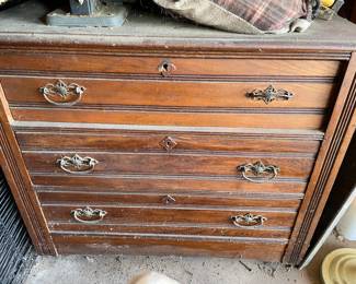 Vintage dresser