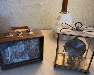 Vintage mantle clock