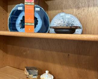 Geode Bookshelf Pairs