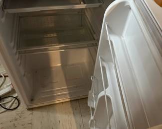 Collezioni Professional Series Mini Fridge