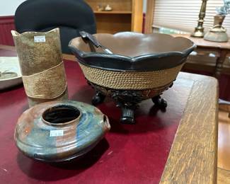 Various Ceramic Pieces (including bowls and vases), Decorative Footed Serving Bowl
