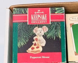 (17 PCS) HALLMARK ORNAMENTS, MICE ALL IN ORIGINAL BOXES INCLUDES: "CHRISTMAS CUDDLE", "GOIN' SOUTH" & MORE RETAIL VA...