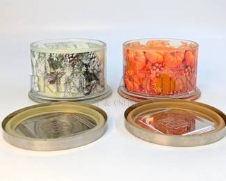 NEW - (2) DESIGNER SCENTED CANDLES HOMEWORX BY HARRY SLATKIN GLASS CONTAINERS / 4 WICK SCENTED CANDLES RETAIL -...
