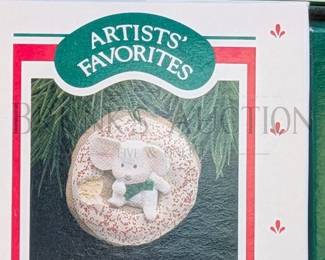 (17 PCS) HALLMARK ORNAMENTS, MINIS ALL IN ORIGINAL BOXES INCLUDES: "CANDY APPLE MOUSE", "PRESENT OF ANGELS" & MORE R...