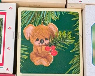 (19 PCS) HALLMARK ORNAMENTS, BEARS ALL IN ORIGINAL BOXES INCLUDES: "LOVING BEAR", "CINNAMON BEAR" & MORE RETAIL VALUE...
