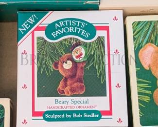 (19 PCS) HALLMARK ORNAMENTS, BEARS ALL IN ORIGINAL BOXES INCLUDES: "LOVING BEAR", "CINNAMON BEAR" & MORE RETAIL VALUE...
