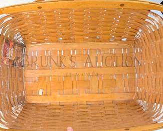 LARGE! - LONGABERGER BASKET W/ HANDLES & LINER HAND-WOVEN MADE IN DRESDEN, OHIO, USA 20.5" W X 14.5" D X 7.5" T