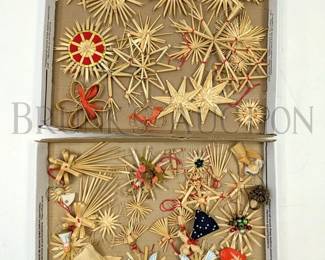 GROUP OF SWEDISH HYGEE STRAW ORNAMENTS APPROX = 45 SWEDISH - YOUGOSLAVIAN - DANISH - HYGEE - STRAW ORNAMENTS...