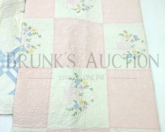 (1) QUILT / (1) SCRAP QUILT (1) MARJORIE MCELROY FLOWER BASKET QUILT PINK & WHITE / WHITE BACKING 68" X 92" * FRAYED EDGES /...