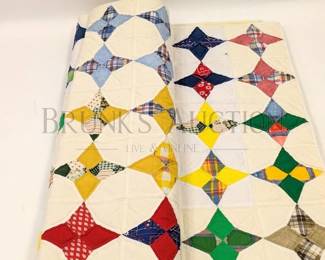 DIAMOND QUILT MULTI-COLOR / YELLOW BACKING 76" X 86"