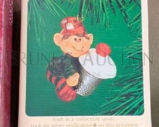 (17 PCS) HALLMARK ORNAMENTS, MINIS ALL IN ORIGINAL BOXES INCLUDES: "CANDY APPLE MOUSE", "PRESENT OF ANGELS" & MORE R...