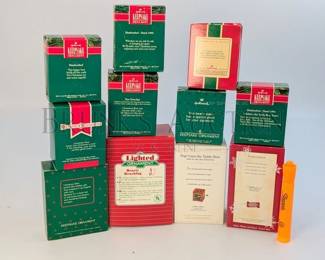 (7 PCS) HALLMARK ORNAMENTS, MICE ALL IN ORIGINAL BOXES INCLUDES: "VERY MERRY MINUETS", "SONG AND DANCE" & MORE RE...