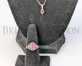 STERLING NECKLACE & RING (1) STERLING NECKLACE & STERLING PENDANT W/ COLORED STONES 17" L / 0.5" L (1) STERLING RING W/...