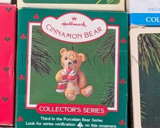 (19 PCS) HALLMARK ORNAMENTS, BEARS ALL IN ORIGINAL BOXES INCLUDES: "LOVING BEAR", "CINNAMON BEAR" & MORE RETAIL VALUE...
