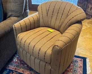 King Hickory Custom Swivel Chair $300
