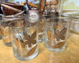 Set of 8 Libbey Maple Gold Leaf Lowball Glasses