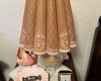 1940's Aladdin Lamp Company Molded Glass Yellow/White Table Lamp with Leaf Design