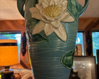 1940s Roseville Pottery "Water Lily" Vase - 83-15"