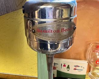 Hamilton Beach Milkshake Mixer - Model 25