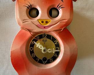 Mi-Ken Pig Cuckoo Clock