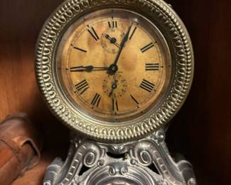 Seth Thomas Wind Up Cast Brass Mantle Clock