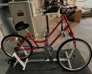 iPed women’s bicycle; Minoura trainer.