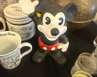 Cast iron Mickey bank vintage 