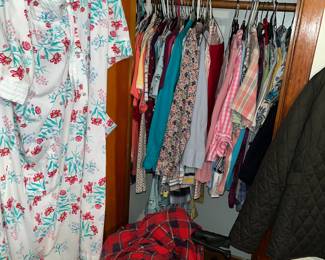 Lots of women's clothing