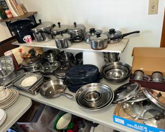 Lots of stainless cookware!