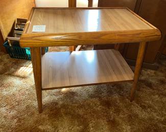 matching table w/ shelf