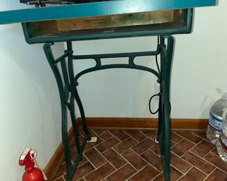 Iron sewing machine base table