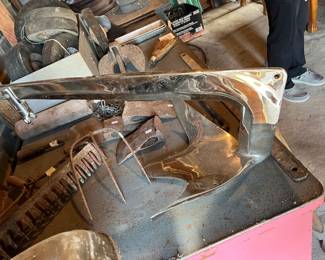 Chrome "Bruce Claw Anchor"