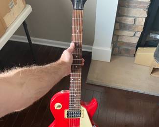 Epiphone Gibson Guitar