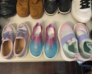 kids shoes female multiple sizes available