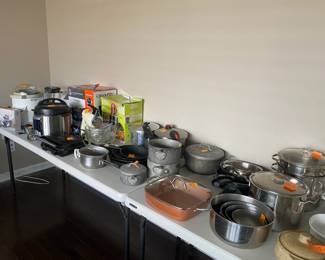 Kitchen pots pans instat cook