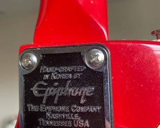 Epiphone Gibson Guitar