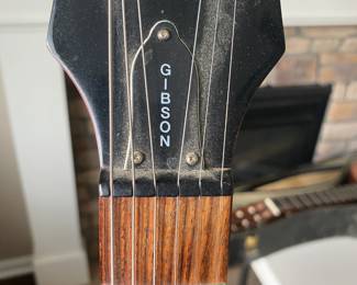 Epiphone Gibson Guitar