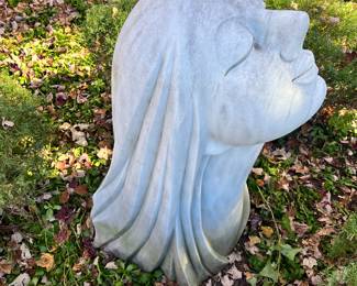 Huge sculpture 46 high
Base is 22 x25 (sizes are approx)