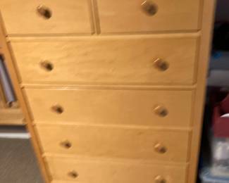 Chest of draws with matching single bed