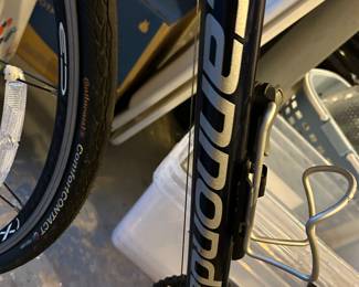 Cannondale 24 speed Nike