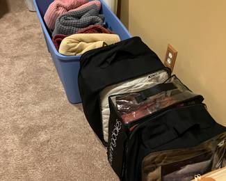 King-size comforters and sheets blankets