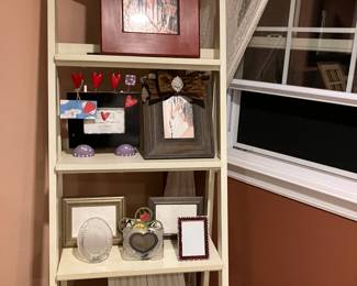 Decorative shelf Ethan Allen